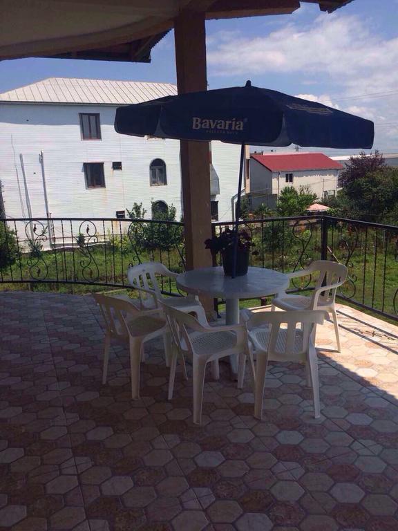 Guest House Barbi Кобулеті Екстер'єр фото
